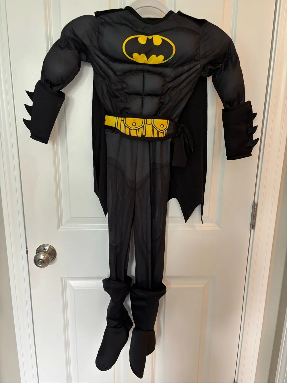 🎃Rubie's Black and Yellow Padded Batman Costume with Cape And Mask🎃
